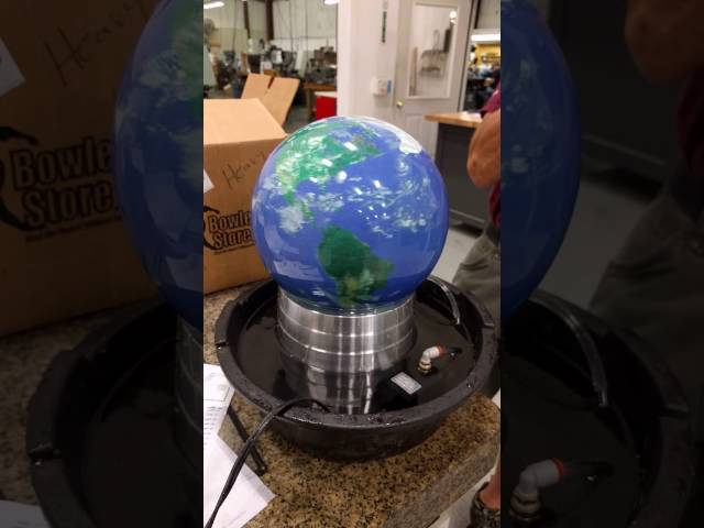 Hydrostatic Globe Fountain | ABTech